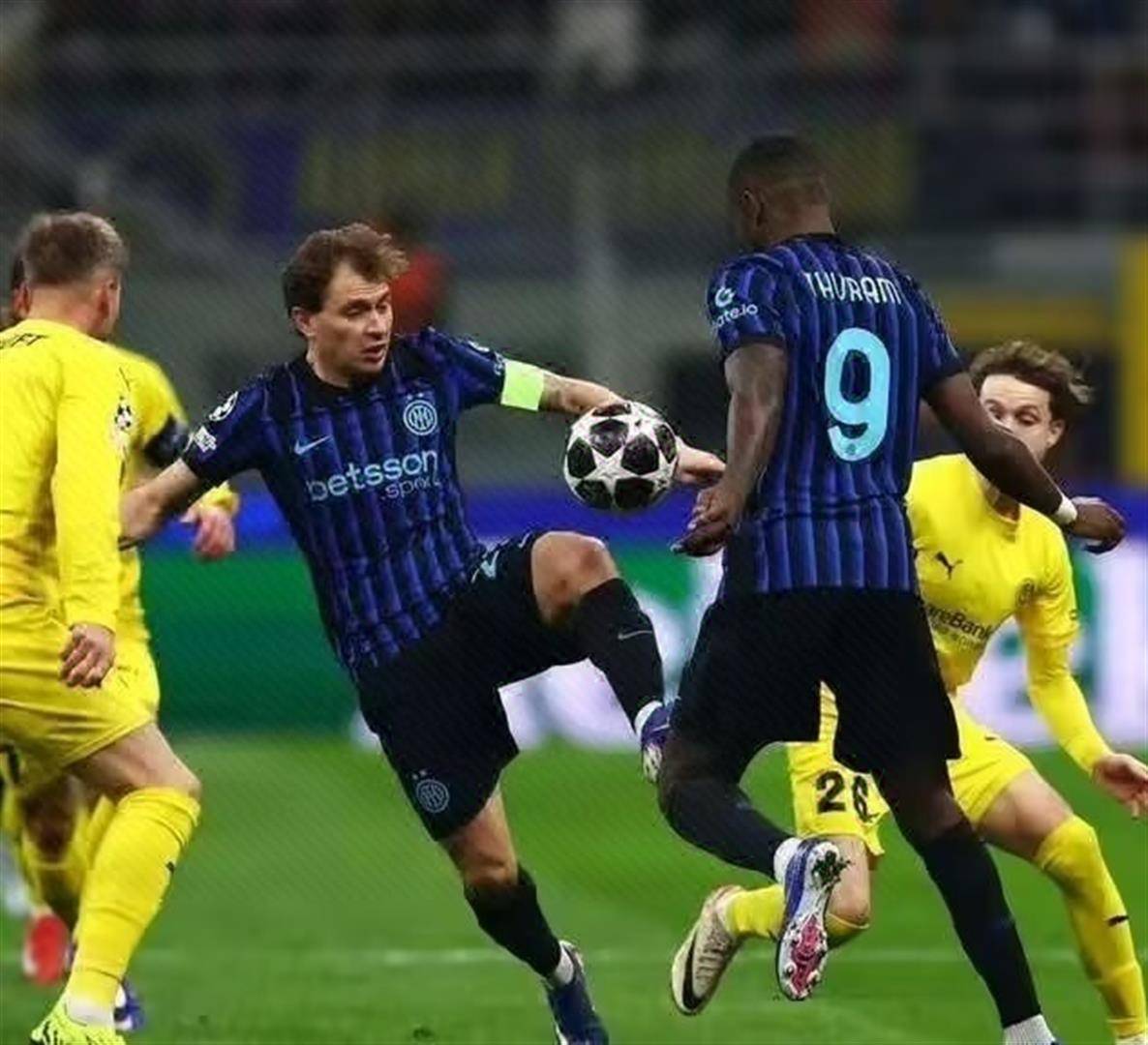 欧冠16强诞生！英超6席+西甲3强，意甲法甲仅剩独苗，还诞生三大黑马